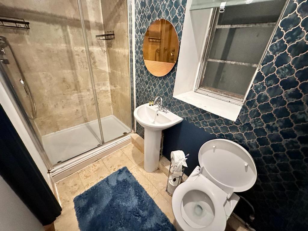 Paddington Station - 2-Bedrooms, 2-Baths And Living Room - Posh Apartment In Central ลอนดอน ภายนอก รูปภาพ